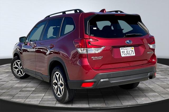 2022 Subaru Forester Premium 2022 Subaru Forester Premium