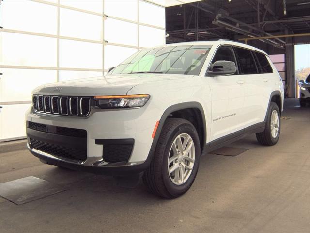 2024 Jeep Grand Cherokee L Laredo 4x4