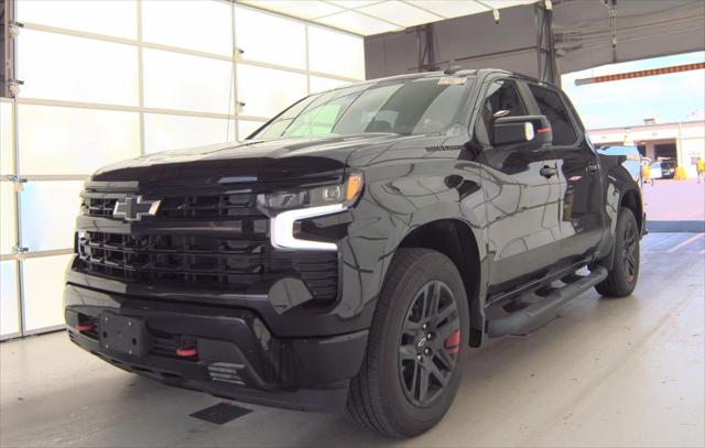 2022 Chevrolet Silverado 1500 4WD Crew Cab Short Bed RST