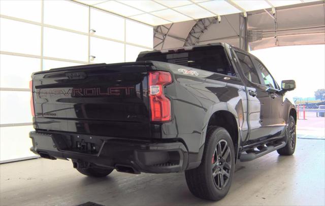 2022 Chevrolet Silverado 1500 4WD Crew Cab Short Bed RST