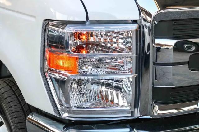 2026 Ford E-350 Cutaway E-Series Cutaway