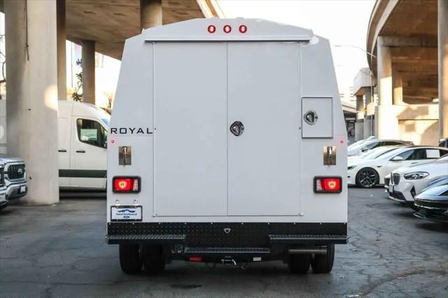 2026 Ford E-350 Cutaway E-Series Cutaway