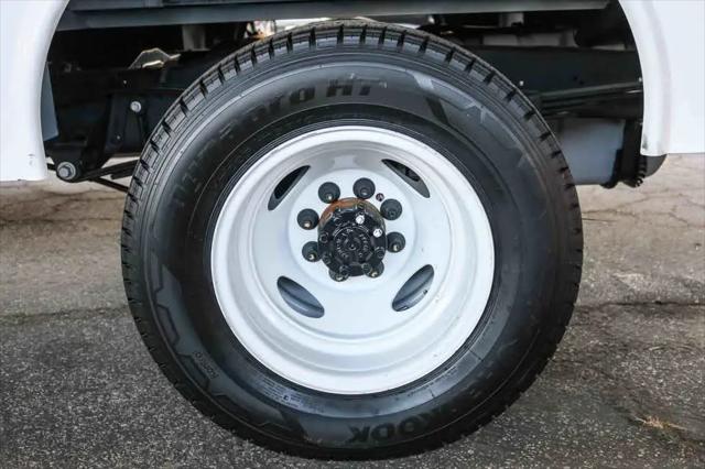 2026 Ford E-350 Cutaway E-Series Cutaway