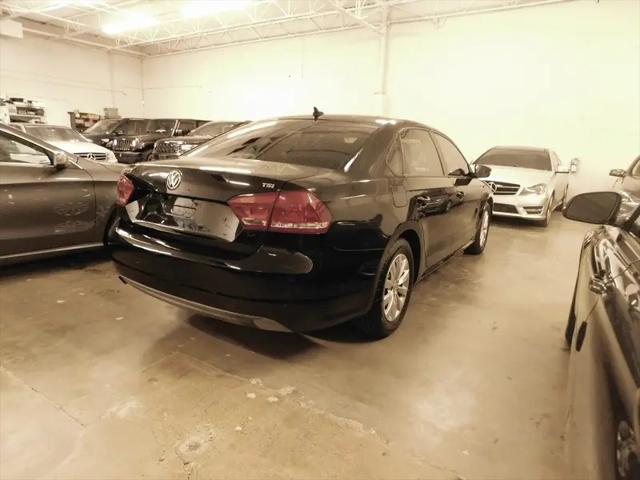 2014 Volkswagen Passat 1.8T Wolfsburg Edition