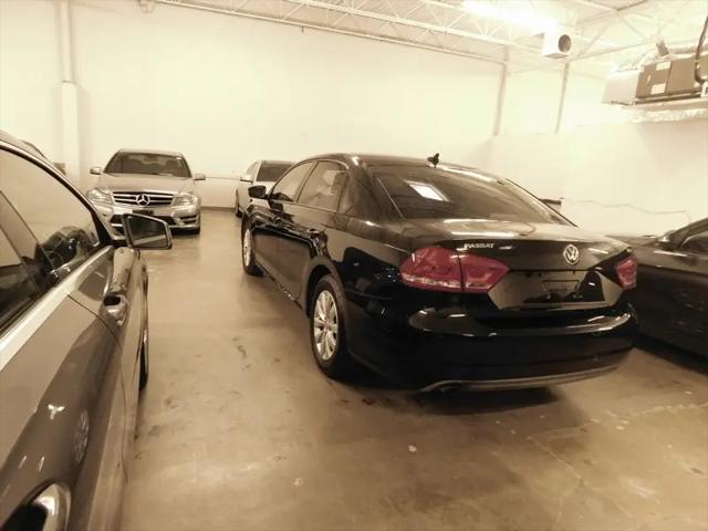 2014 Volkswagen Passat 1.8T Wolfsburg Edition