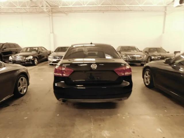 2014 Volkswagen Passat 1.8T Wolfsburg Edition