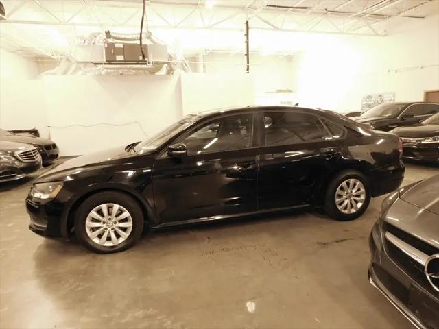 2014 Volkswagen Passat 1.8T Wolfsburg Edition