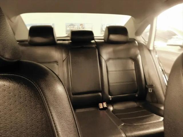 2014 Volkswagen Passat 1.8T Wolfsburg Edition
