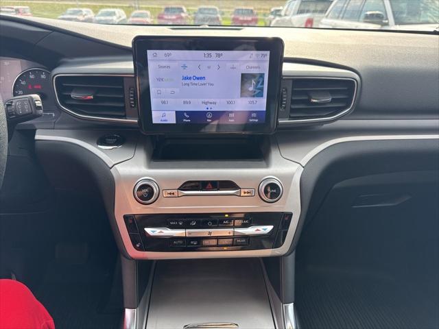 2022 Ford Explorer XLT 2022 Ford Explorer XLT