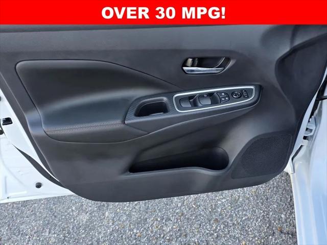 2025 Nissan Versa 1.6 SR