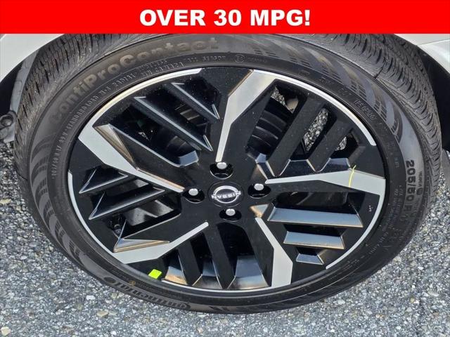 2025 Nissan Versa 1.6 SR