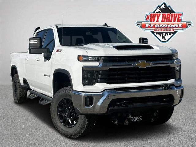 2024 Chevrolet Silverado 3500HD 4WD Crew Cab Long Bed LT 2024 Chevrolet Silverado 3500HD 4WD Crew Cab Long Bed LT