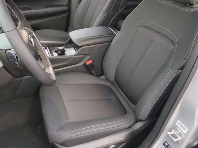 2025 Jeep Grand Cherokee Laredo 4x2