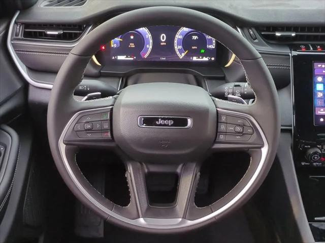 2025 Jeep Grand Cherokee Laredo 4x2