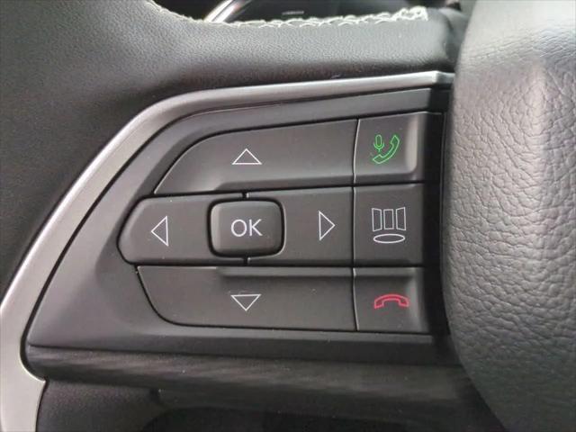 2025 Jeep Grand Cherokee Laredo 4x2