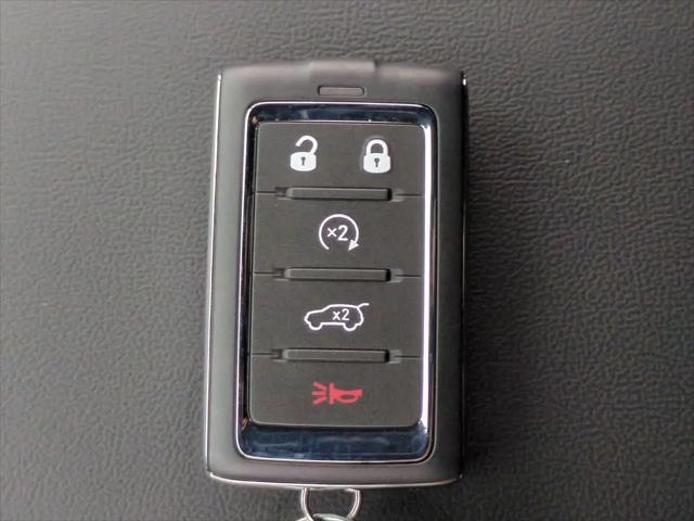 2025 Jeep Grand Cherokee Laredo 4x2