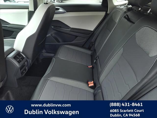 2025 Volkswagen Taos 1.5T SE