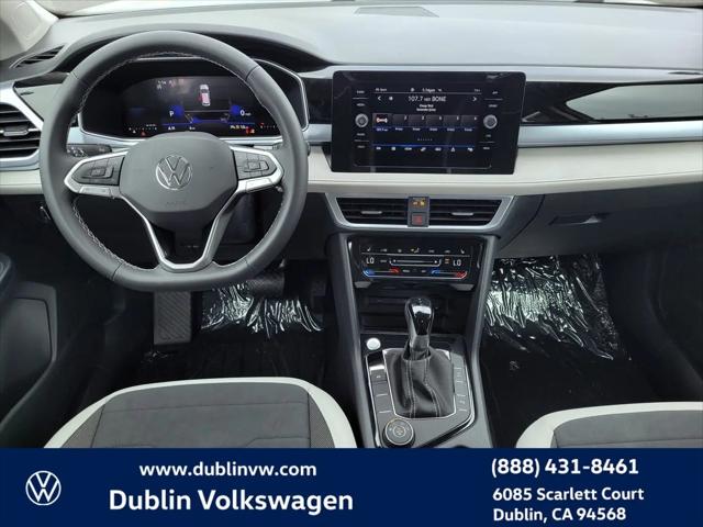 2025 Volkswagen Taos 1.5T SE