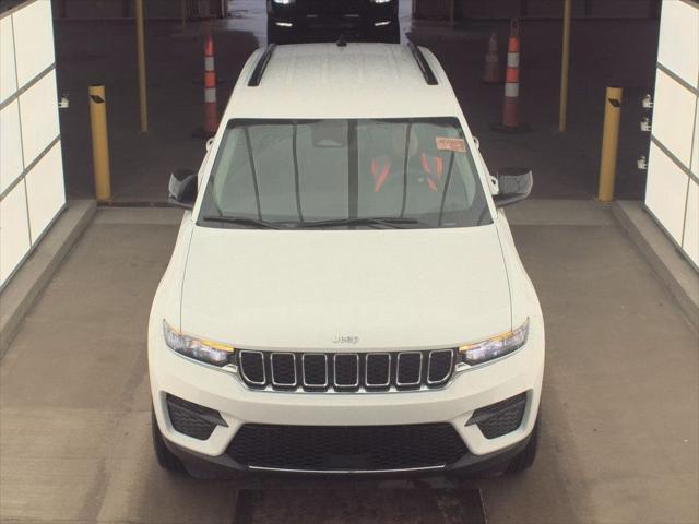 2024 Jeep Grand Cherokee Laredo 4x4
