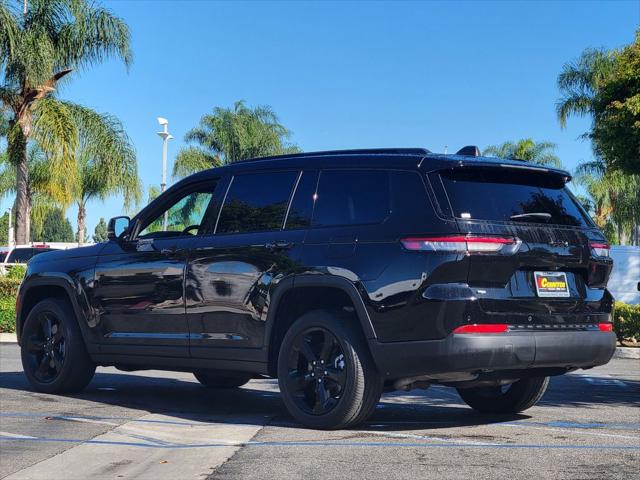2022 Jeep Grand Cherokee L Altitude 4x2