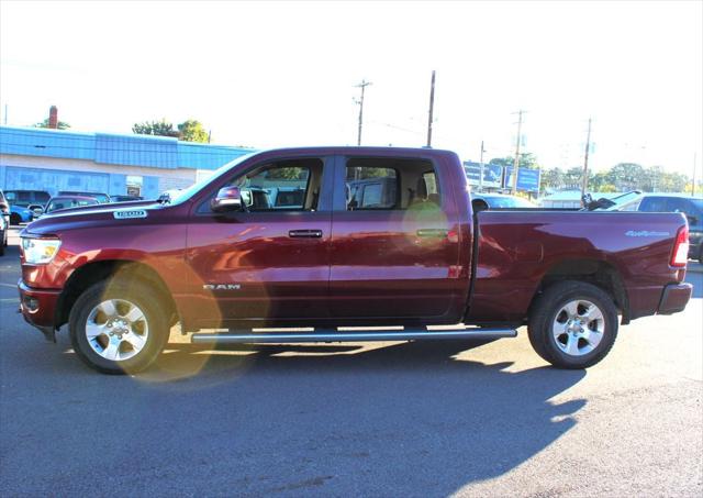 2020 RAM 1500 Big Horn Crew Cab 4x4 64 Box