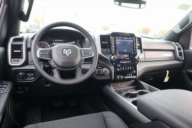 2026 RAM Ram 1500 RAM 1500 BIG HORN CREW CAB 4X4 57 BOX 2026 RAM Ram 1500 RAM 1500 BIG HORN CREW CAB 4X4 57 BOX