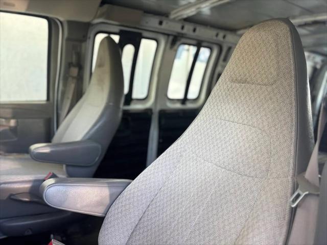 2019 GMC Savana 2500 Work Van