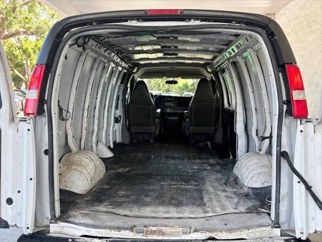 2019 GMC Savana 2500 Work Van