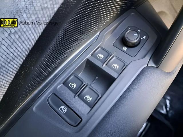 2025 Volkswagen Tiguan 2.0T S