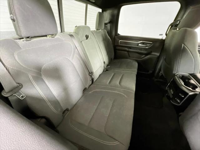2022 Ram 1500 Big Horn Crew Cab 4x4 5'7" Box