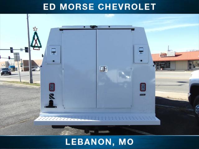2025 Chevrolet Express Cutaway Work Van