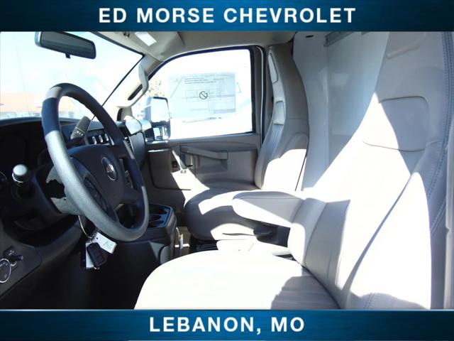 2025 Chevrolet Express Cutaway Work Van