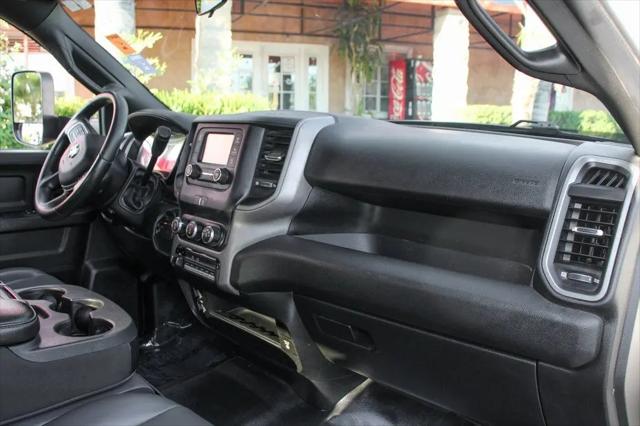 2022 Ram 3500 Tradesman/SLT/Laramie/Limited