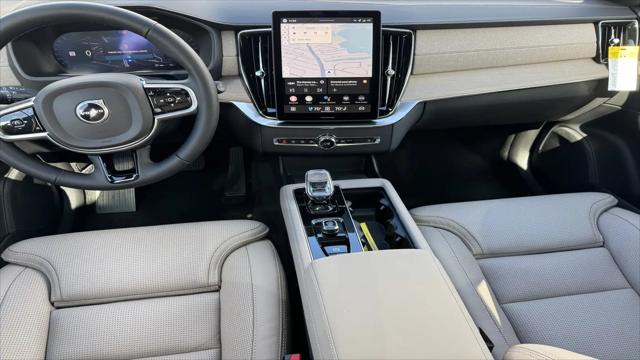 2026 Volvo XC90 Ultra, B6 AWD Gas (mild hybrid), Gasoline, Bright, 7 Seats