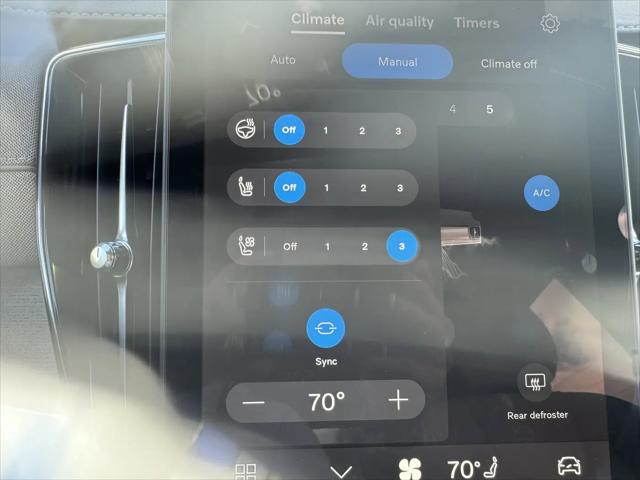2026 Volvo XC90 Ultra, B6 AWD Gas (mild hybrid), Gasoline, Bright, 7 Seats