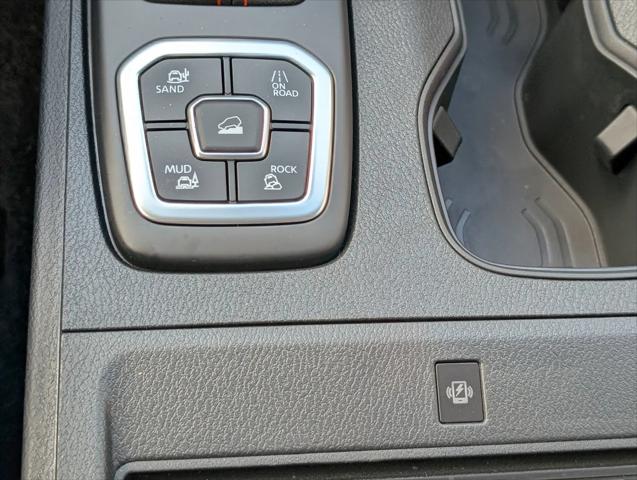 2026 Nissan Frontier Crew Cab PRO-4X 4x4