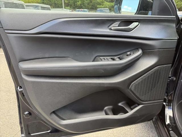 2025 Jeep Grand Cherokee L Altitude X 4x4