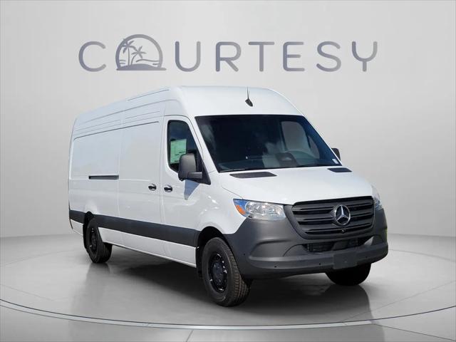 2026 Mercedes-Benz Sprinter 2500 High Roof 4-Cyl Diesel