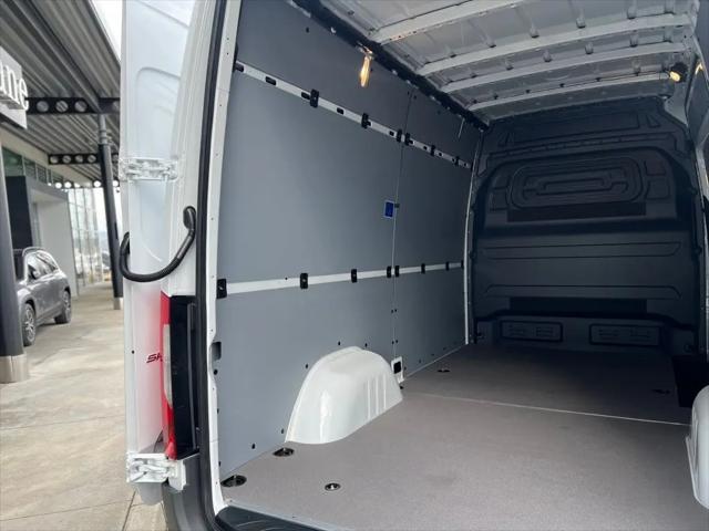 2024 Mercedes-Benz Sprinter 2500 Standard Roof 4-Cyl Diesel HO