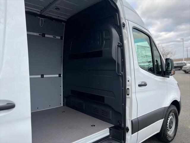 2024 Mercedes-Benz Sprinter 2500 Standard Roof 4-Cyl Diesel HO