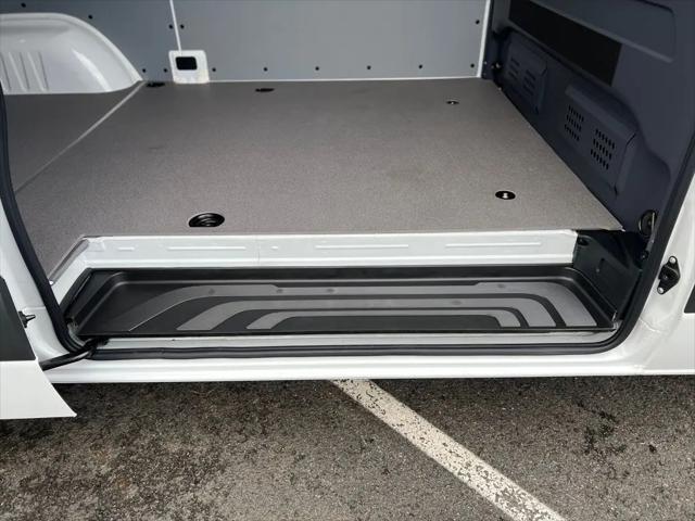 2024 Mercedes-Benz Sprinter 2500 Standard Roof 4-Cyl Diesel HO