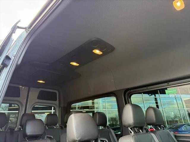 2025 Mercedes-Benz Sprinter 2500 Standard Roof 4-Cyl Diesel HO Select