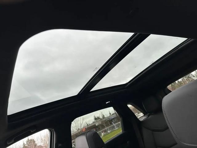 2025 Cadillac XT5 AWD Sport
