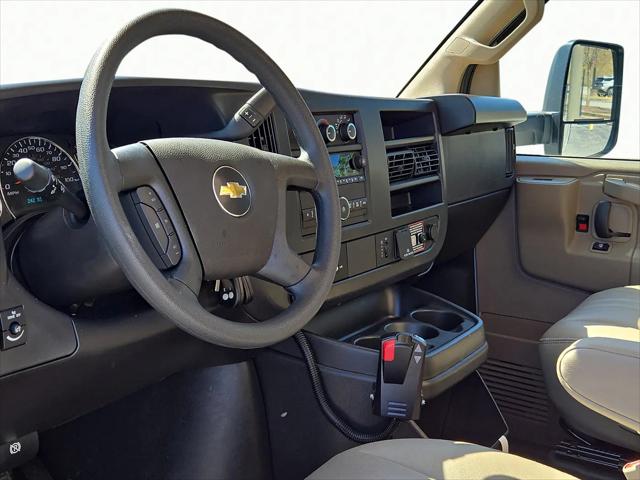 2025 Chevrolet Express Cutaway Work Van