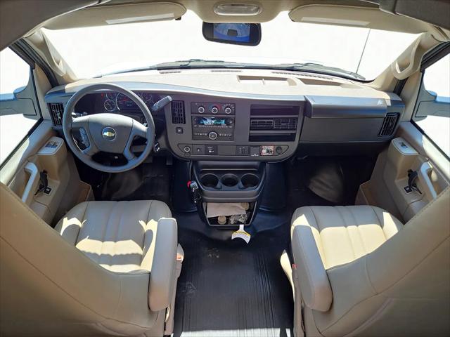 2025 Chevrolet Express Cutaway Work Van