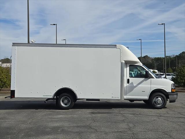 2025 Chevrolet Express Cutaway Work Van