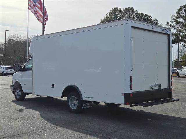 2025 Chevrolet Express Cutaway Work Van