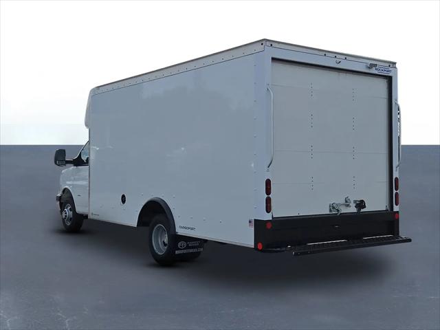 2025 Chevrolet Express Cutaway Work Van