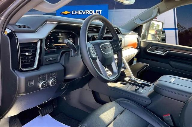 2026 GMC Sierra 2500HD Crew Cab, Standard Bed, Denali, 4WD