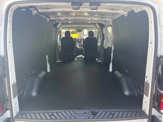 2025 Ford Transit Cargo Van T-150